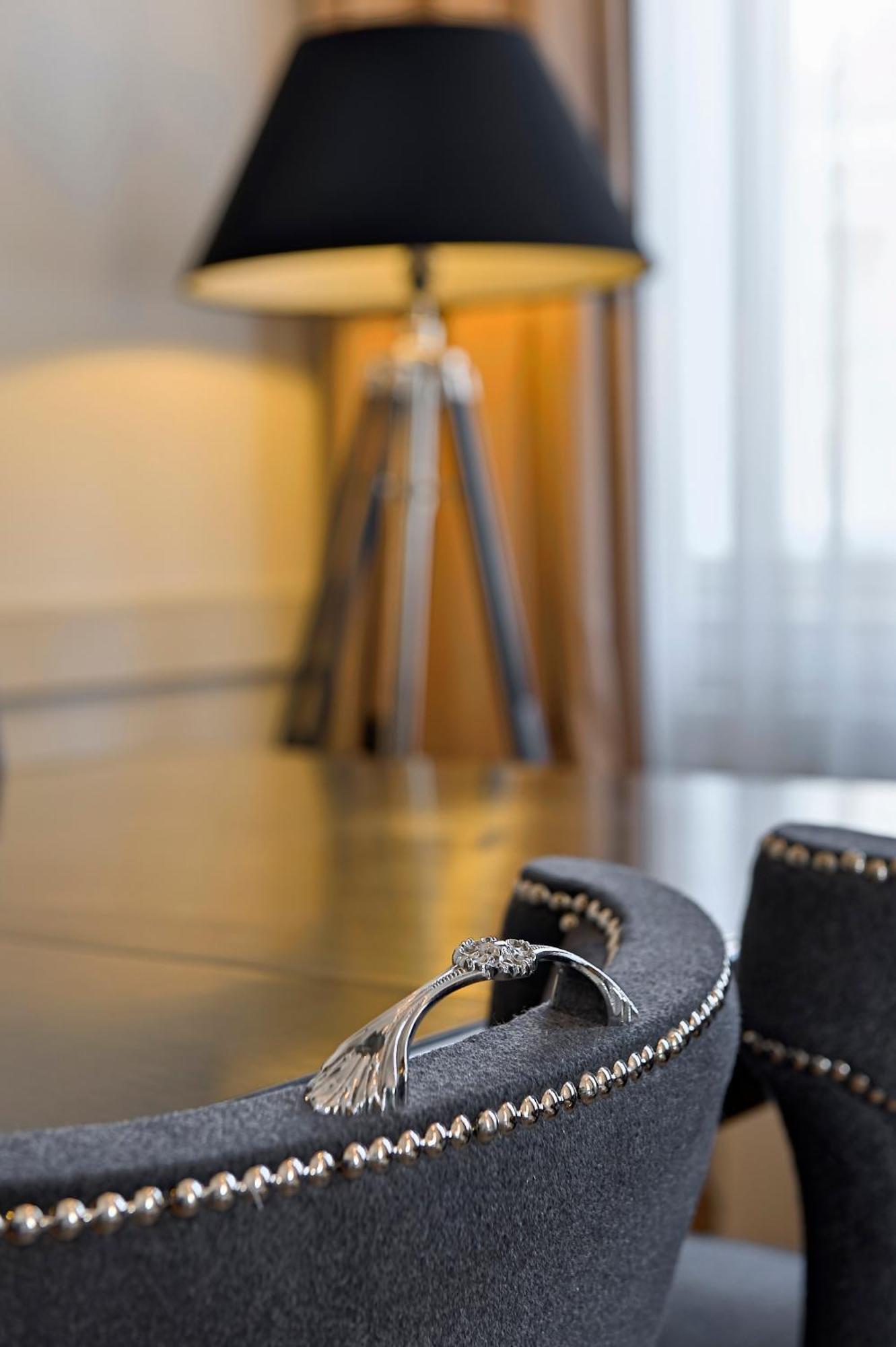 6 * Viena